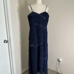 Stacy Lawrenceville Tiered Chiffon Gown Navy Sz L Beaded